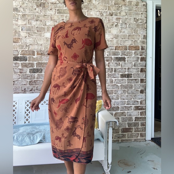Sag Harbor Dresses & Skirts - Vintage wrap dress